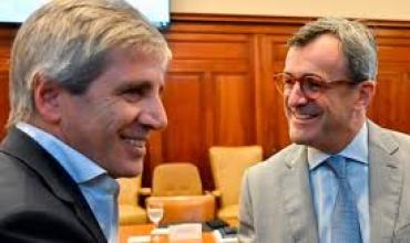 Caputo se reunió con la cúpula de la UIA: discutieron de reforma laboral, inocencia fiscal y carga impositiva