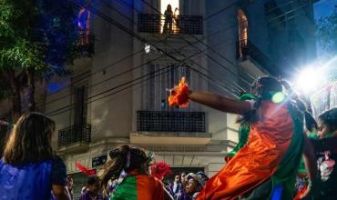 Cristina Kirchner hizo su primera aparición pública del año, tras el revés judicial que le mantuvo el uso de la tobillera electrónica