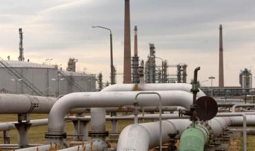 Hungría suspendió las exportaciones de diésel a Ucrania