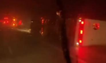 Temporal extremo: camiones volcados en la autopista Rosario–Córdoba