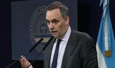 Manuel Adorni cuestionó el paro de la CGT: "Es perverso y extorsivo"