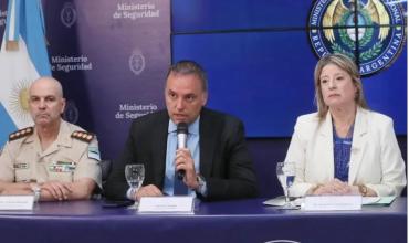 Atentado en Gendarmería: Manuel Adorni recibió a Alejandra Monteoliva y la SIDE investiga distintas hipótesis