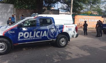 Demoraron a una mujer tras una denuncia por un conflicto de pareja en barrio Los Olivares