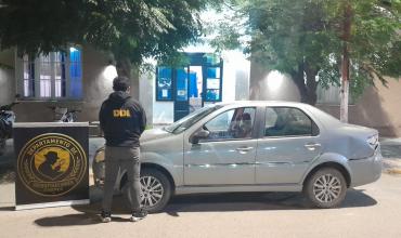 Secuestraron en Chepes un auto con pedido vigente por robo en Mendoza