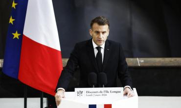 Macron ordena aumentar ojivas nucleares de Francia