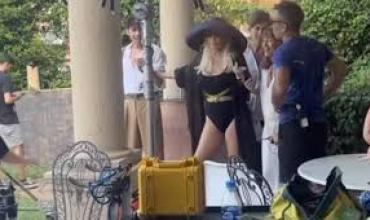 Susana Giménez sorprendió con su look en traje de baño para grabar una publicidad