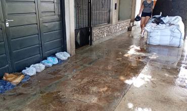 Capital: vecino denunció inundaciones y apuntó contra obras en la Ruta 38