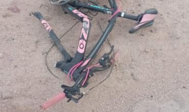 Ciclista sufrió lesiones graves tras ser embestida por un automóvil en Aimogasta