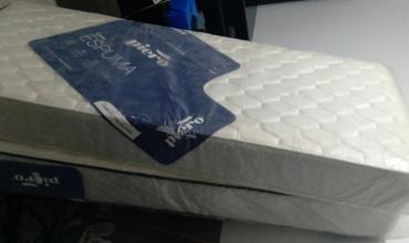 Vio a su hermano robando muebles por los techos y lo denunció