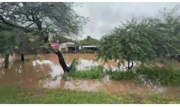 El Gobierno envió asistencia a los damnificados por las inundaciones en Tucumán