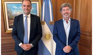 La Oficina Anticorrupción sigue acéfala hace 12 días y no inició ninguna investigación contra Manuel Adorni