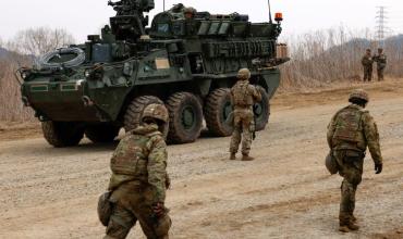 Estados Unidos evalúa desplegar refuerzos militares ante la posible entrada de una nueva fase en la guerra con Irán