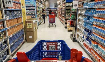 El índice de confianza del consumidor bajó 5,3% en marzo