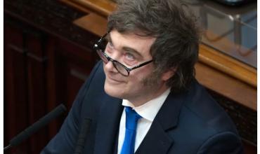 Pese a los escándalos, una encuesta posiciona a Javier Milei como el político con mejor imagen