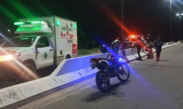 Motociclista cayó en Ruta 5 y fue trasladado al hospital