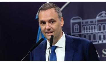 La denuncia que complica a Adorni y sacude al Gobierno: Viajes, propiedades y dádivas