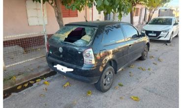 Dañaron un automóvil en barrio Cardonal y piden investigar el hecho