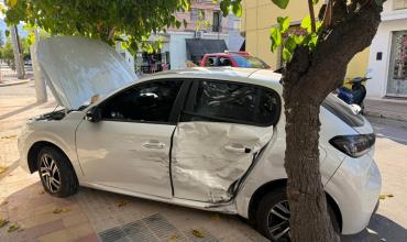 Colisión entre dos vehículos dejó una mujer con traumatismo cervical