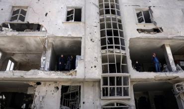 Irán lanzó misiles contra Israel y el Golfo tras la amenaza de Trump de destruir su petróleo