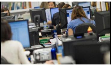 La IA ya empezó a aplicarse en el sector público de varios países y la están tanteando gobiernos como el de Milei