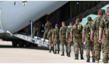 Servicio militar en Alemania: restringen la salida del país a hombres de entre 17 y 45 años