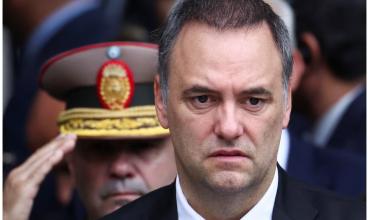 Citaron a declarar como testigo al ex futbolista Hugo Morales y buscan determinar quién pagó viajes de Manuel Adorni