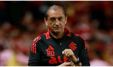 Ramón Díaz reapareció en el estadio de Platense: del contundente apoyo a Coudet a una frase alentadora sobre su futuro