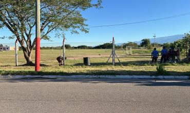 Suspendieron un partido infantil tras pelea entre padres en la cancha de Estudiantes