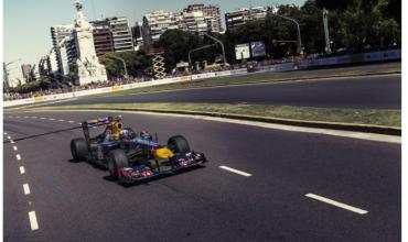 Road show de Franco Colapinto en Palermo: cuándo fue la última vez que un Fórmula 1 giró en Buenos Aires