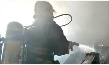 Un hombre de 39 años sufrió graves quemaduras tras un incendio en su vivienda en Córdoba