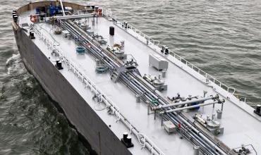 La producción de petróleo registró en marzo la mayor caída de la historia: abril será peor, advierten