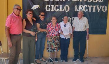 Un orgullo riojano: una mujer de 57 años terminó la secundaria en la zona rural y logró cumplir un sueño