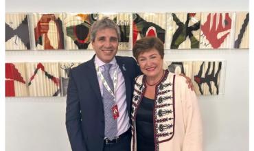 Caputo desembarca en Washington a la espera de negociar con el FMI el desembolso por US$1.000 millones