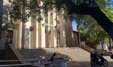 EPET N°1: revisaron mochilas de alumnos tras una amenaza que generó preocupación en la comunidad educativa