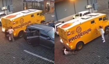 Un camión dio marcha atrás y atropelló a dos mujeres en el estacionamiento de un shopping