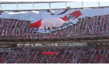 River prepara un gran recibimiento para el Superclásico: 40 toneladas de papel