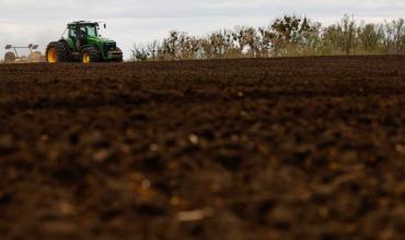 Europa revisa su ley ambiental mientras crece la presión del campo por cambios urgentes