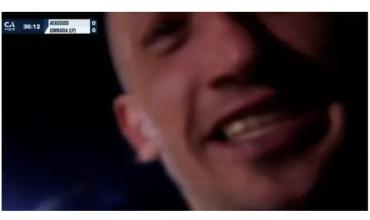 Detuvieron al hincha que tomó una cámara de TV en pleno partido de Copa Argentina y revelaron qué frase gritó al aire