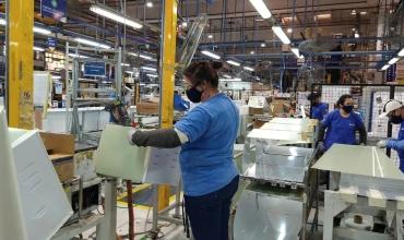 Una empresa cierra su producción de heladeras en Rosario