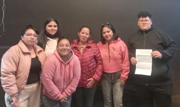 Denuncian que cobraban una ayuda estatal mientras trabajaban para la concejal Ximena Marenco y hoy quedaron sin ingresos