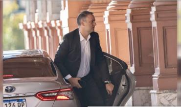 El Gobierno cree que cerró el capítulo Adoni: los Milei apuestan a que siga siendo la cara de la gestión