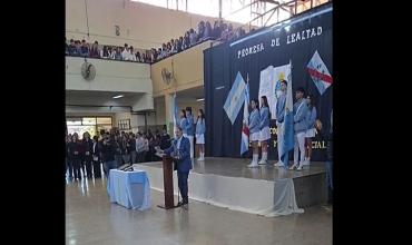 "Defender estas leyes es defender la libertad y la dignidad de todos", dijo Ricardo Quintela al encabezar el acto de promesa de lealtad a la Constitución