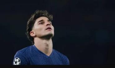 Julián Álvarez se hizo estudios tras pedir el cambio en la Champions League: sin lesión nueva y alivio para la Selección Argentina