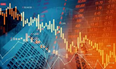 Acciones argentinas se hundieron hasta 12%, lideradas por Mercado Libre. El riesgo país cayó a mínimos de 3 meses