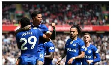 Con un gol de tiro libre, Enzo Fernández rescató un empate para Chelsea ante el Liverpool de Mac Allister