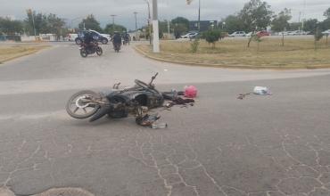 Choque entre una bicicleta y una motocicleta dejó dos personas hospitalizadas