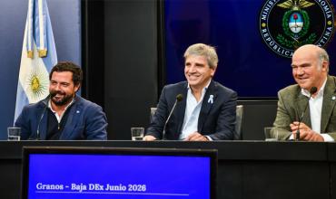 Caputo anunció ampliación a la baja de retenciones al campo y a la industria