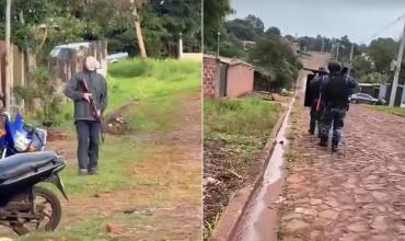 Detuvieron a un joven encapuchado que amenazaba a sus vecinos con un rifle en Misiones