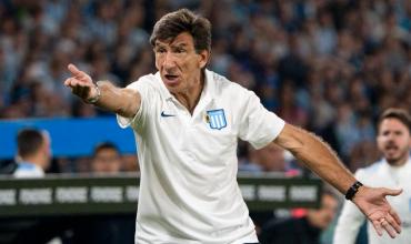 Costas se despidió de Racing con un palito a Milito: “Los tiempos malos pasan”