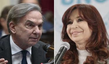 Miguel Pichetto aseguró que Cristina Kirchner “debería ser tenida en cuenta” para enfrentar a Milei